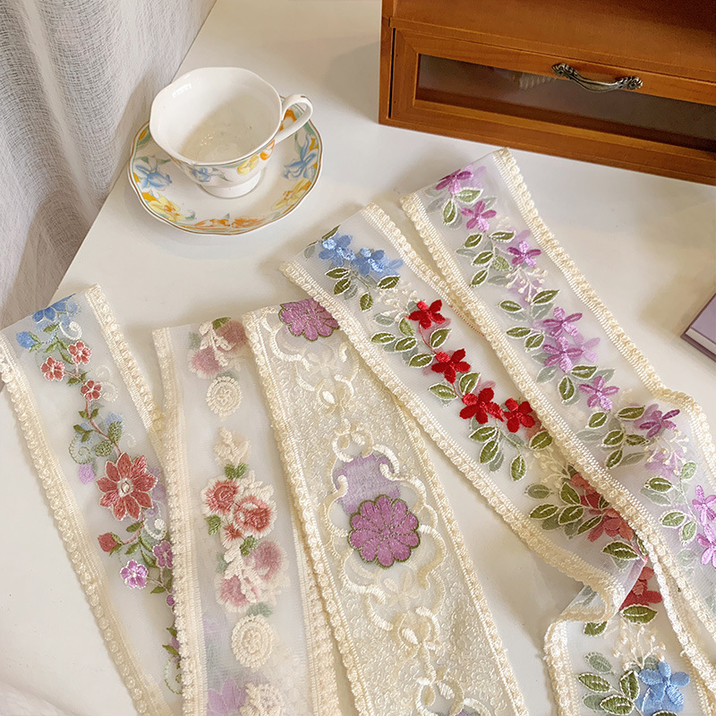 Embroidery Ribbon - 1 Yard Spitze Stickerei Blumenband für