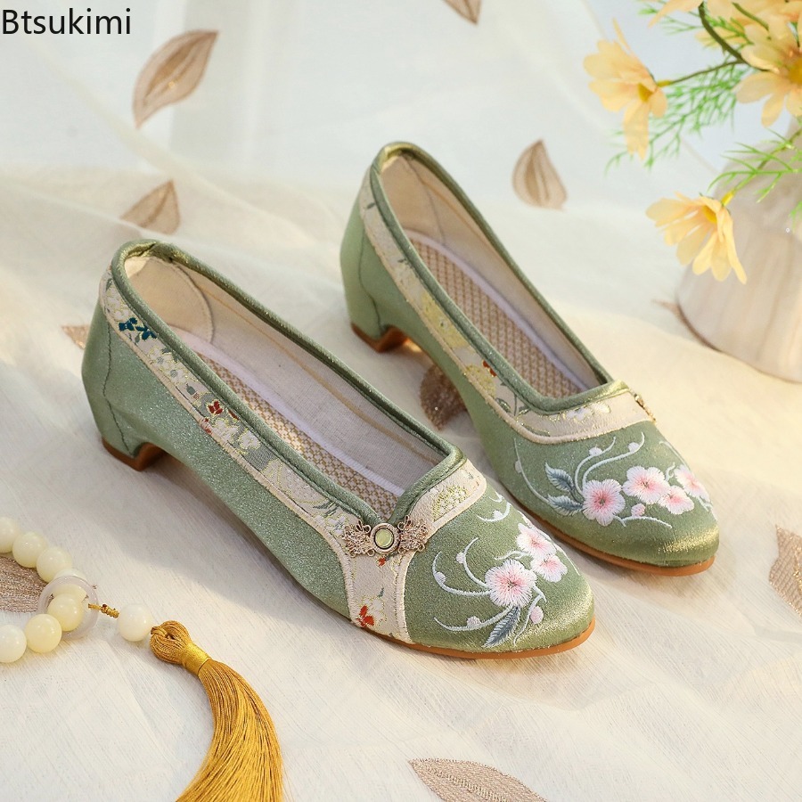 2026 Neue Damenschuhe im Ethno – Embroidery Simple Bewertung und Preis