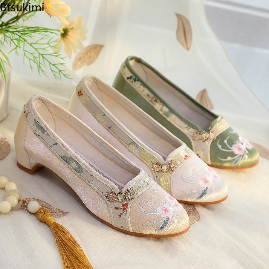 2026 Neue Damenschuhe im Ethno – Embroidery Simple Bewertung und Preis